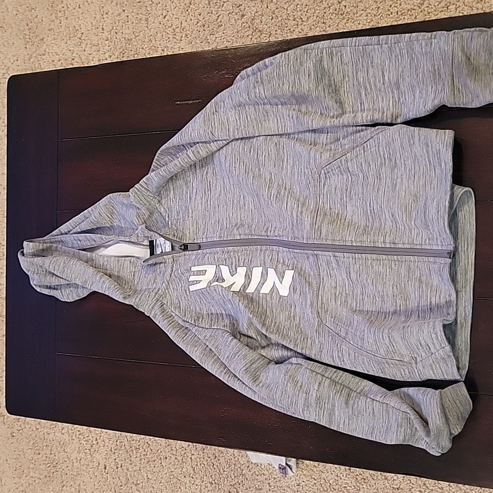 Nike Boys Sweatshirt Size M